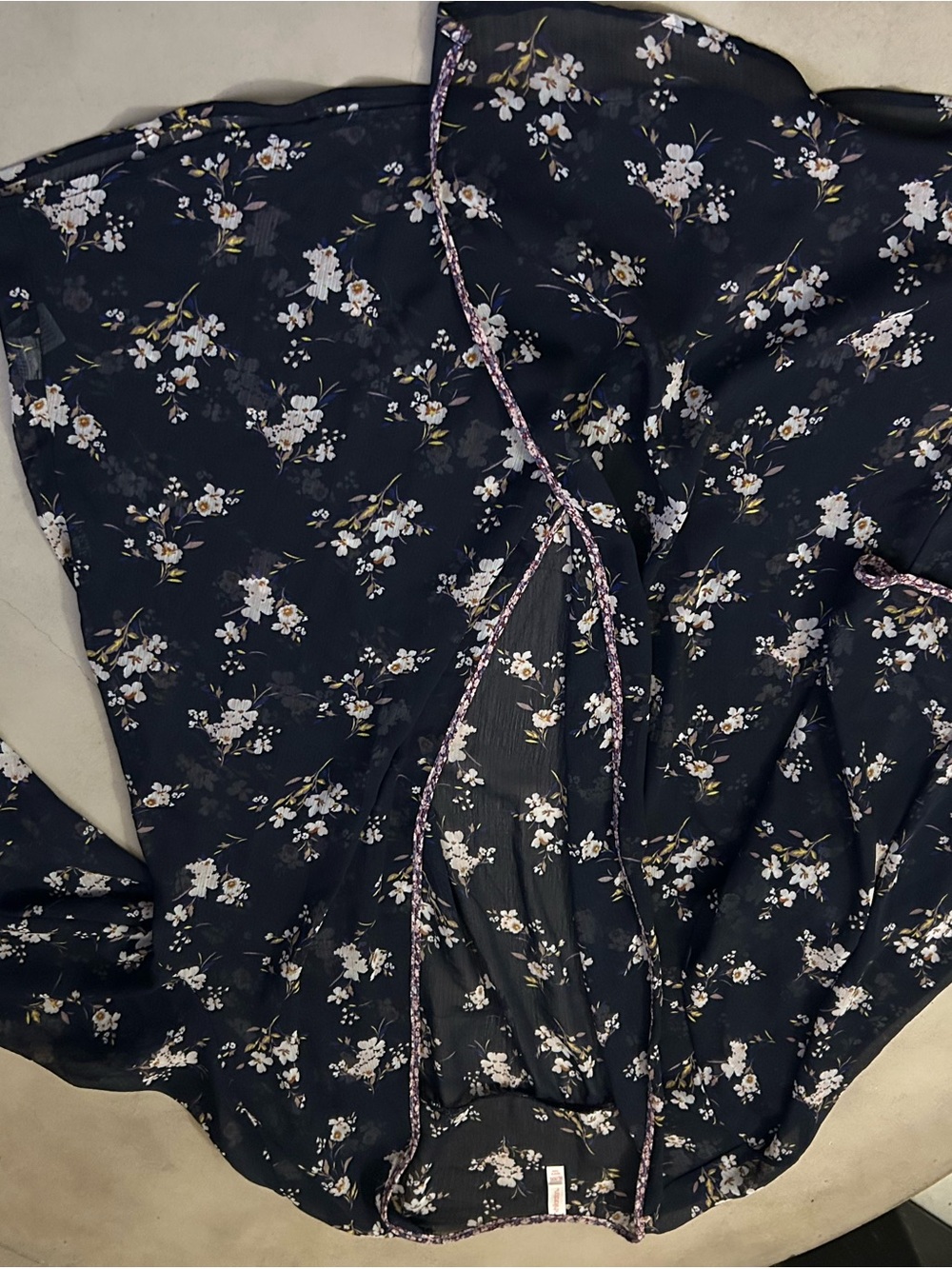 Xhilaration Navy Floral Chiffon Robe with White Blossoms